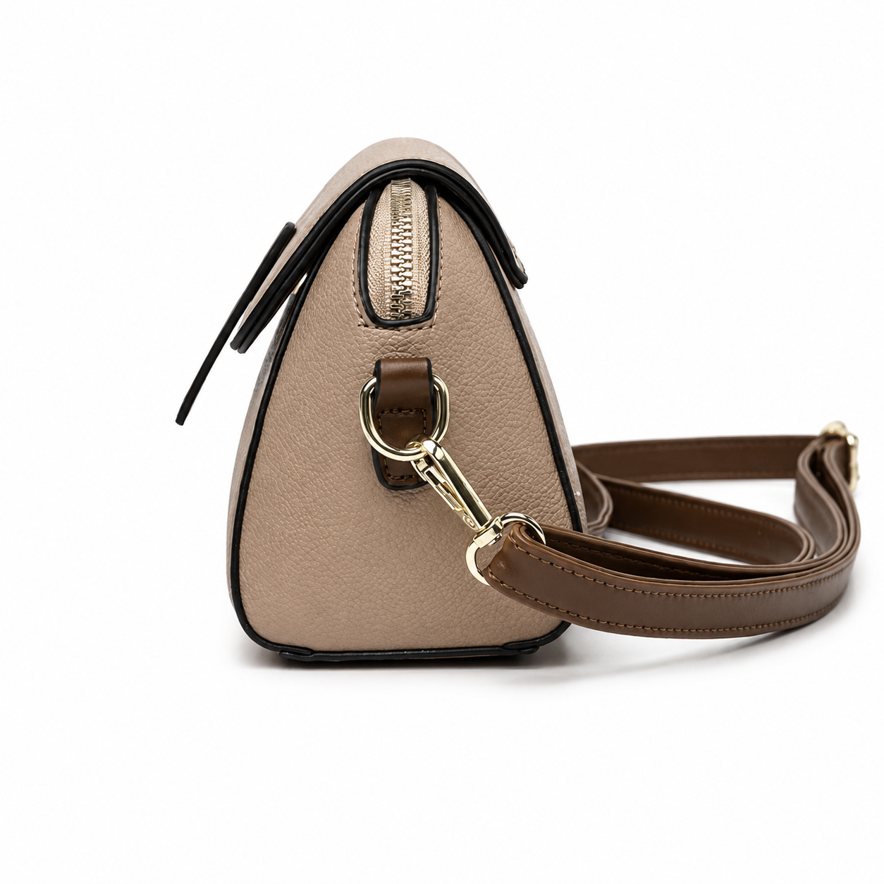 Margaux crossbody zip top closure detail — Maison LYORÉN
